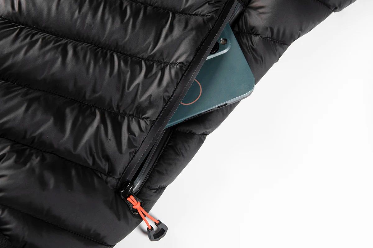 Parka légère isolante à capuche