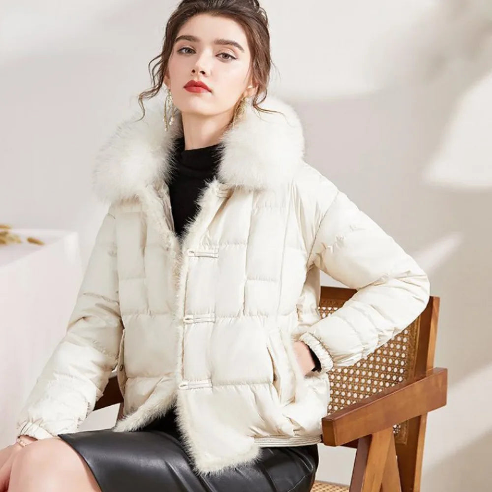 Parka à col et fausse fourrure élégante