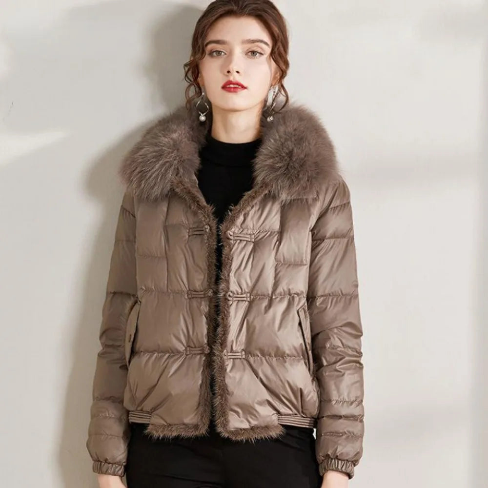 Parka à col et fausse fourrure élégante