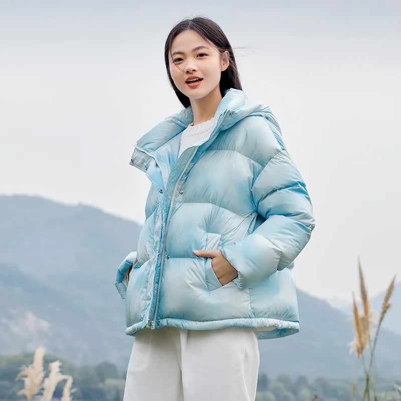 Parka d'hiver bleu ciel légère et élégante