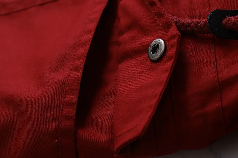 Parka à capuche doublée en fourrure